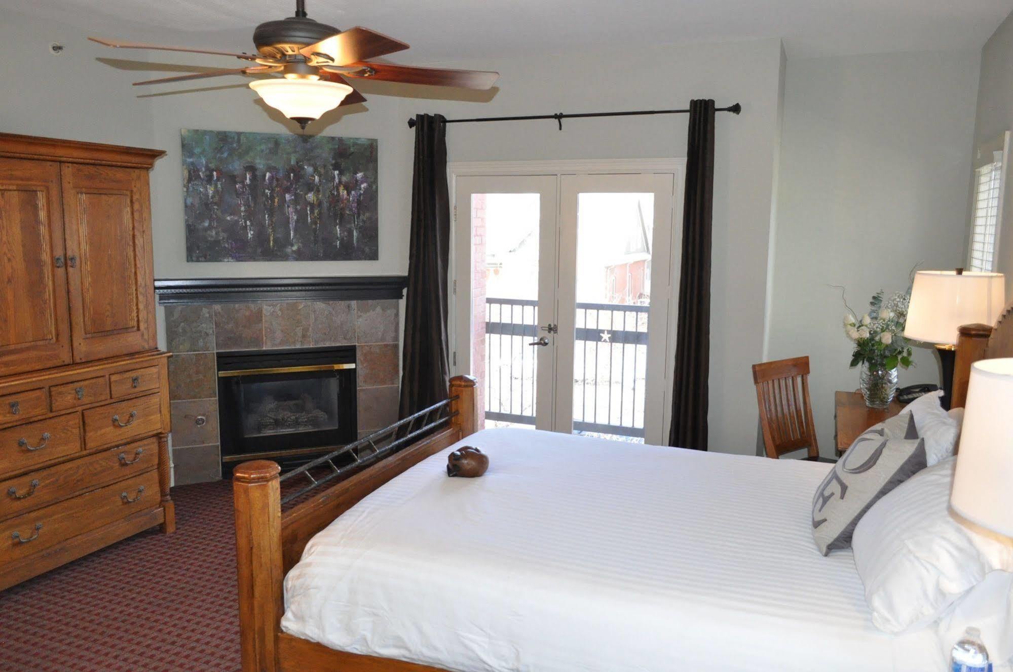 The Bradley Boulder Inn 외부 사진