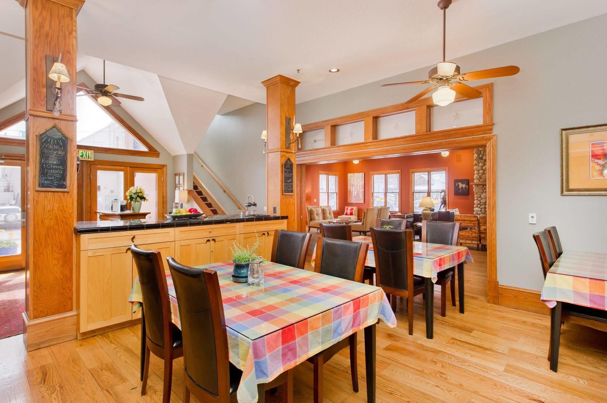 The Bradley Boulder Inn 외부 사진