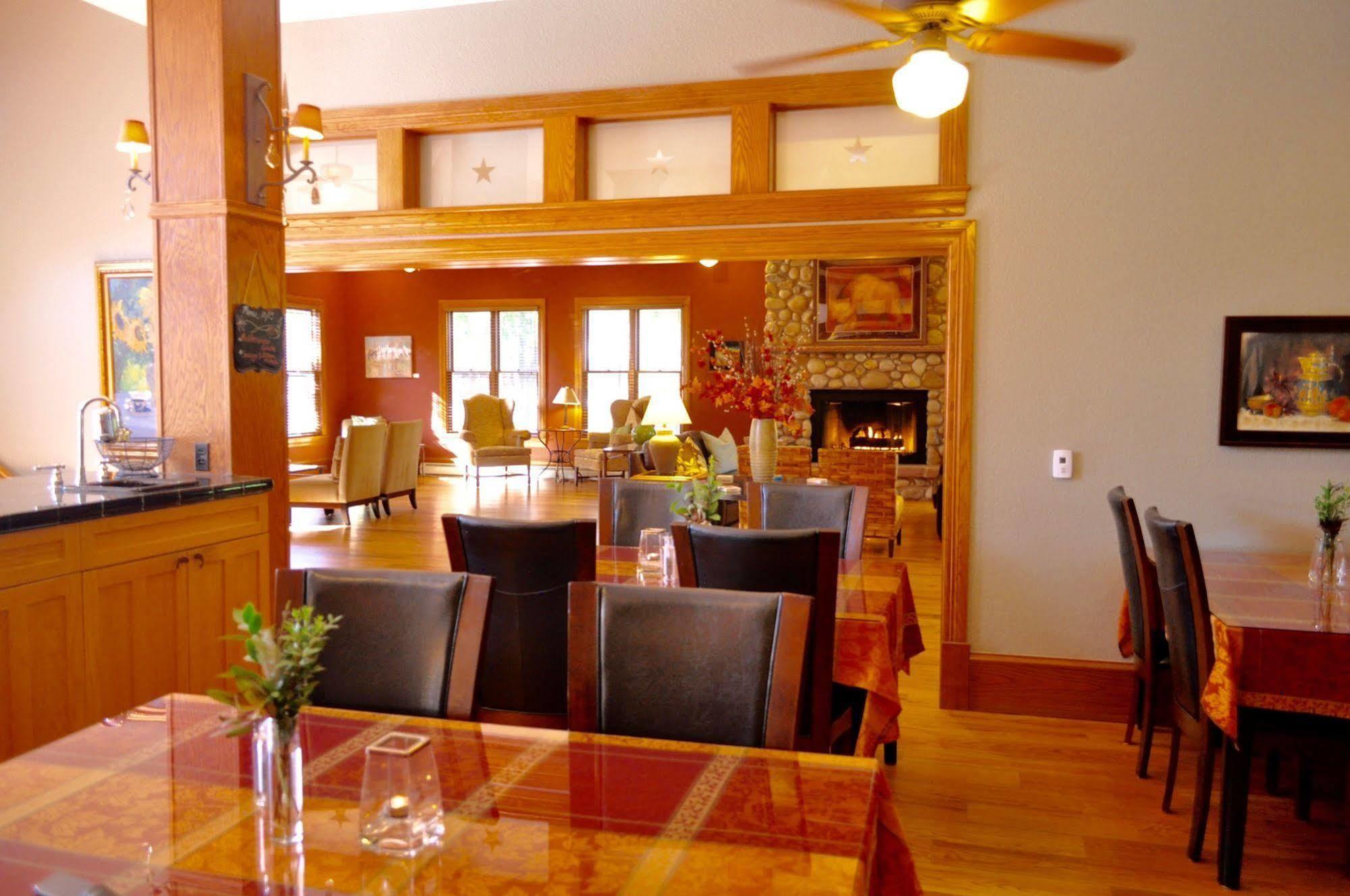 The Bradley Boulder Inn 외부 사진